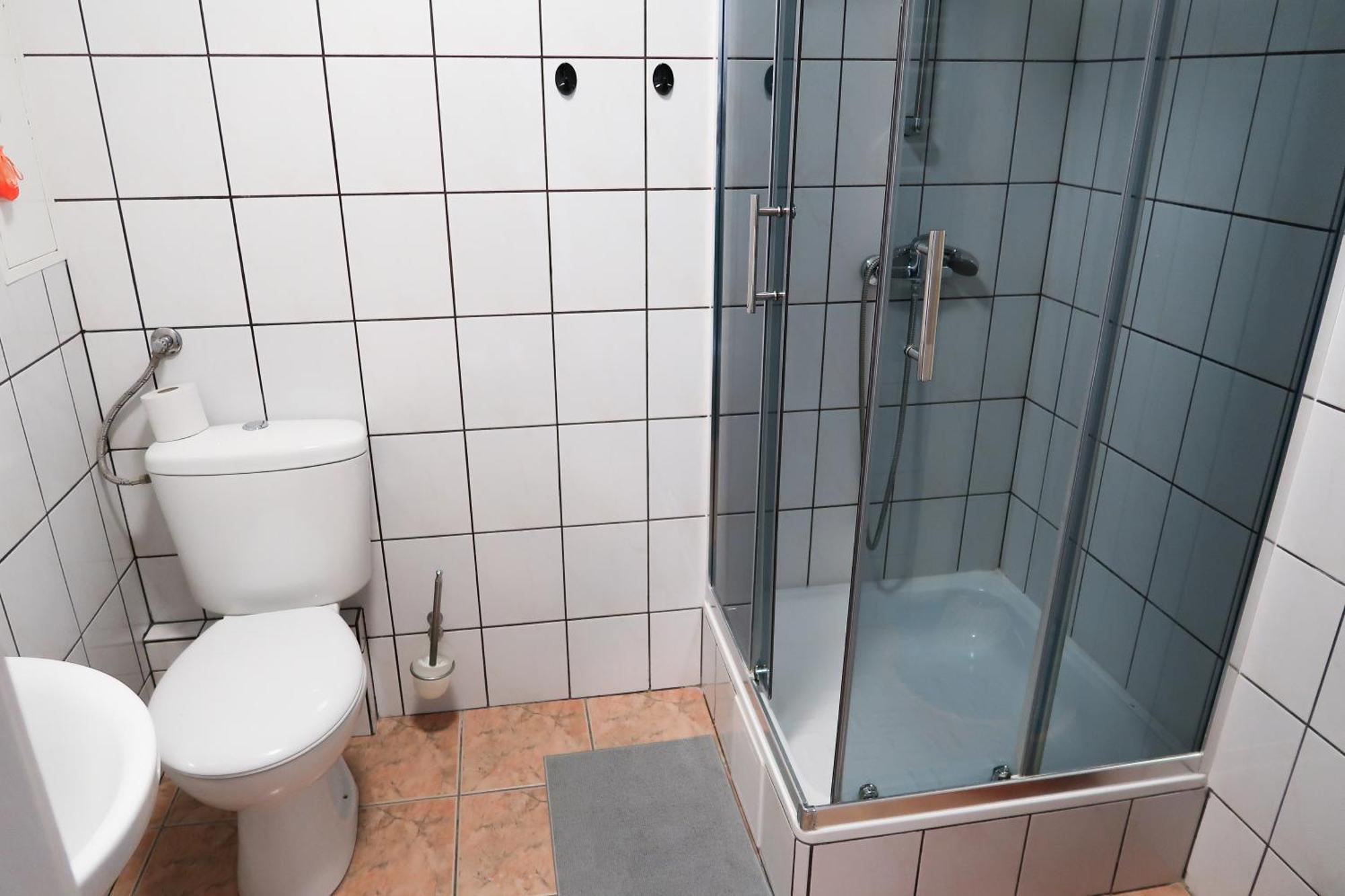 Dom Studencki Raj Vandrarhem Wrocław Exteriör bild